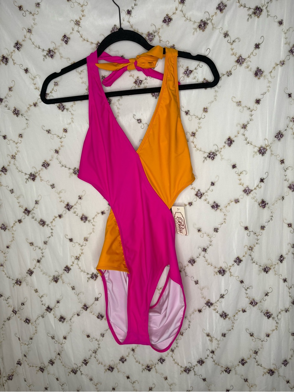 DAVI & DANI Two-Tone One-Piece Swimsuit in Fuchsia and Mustard